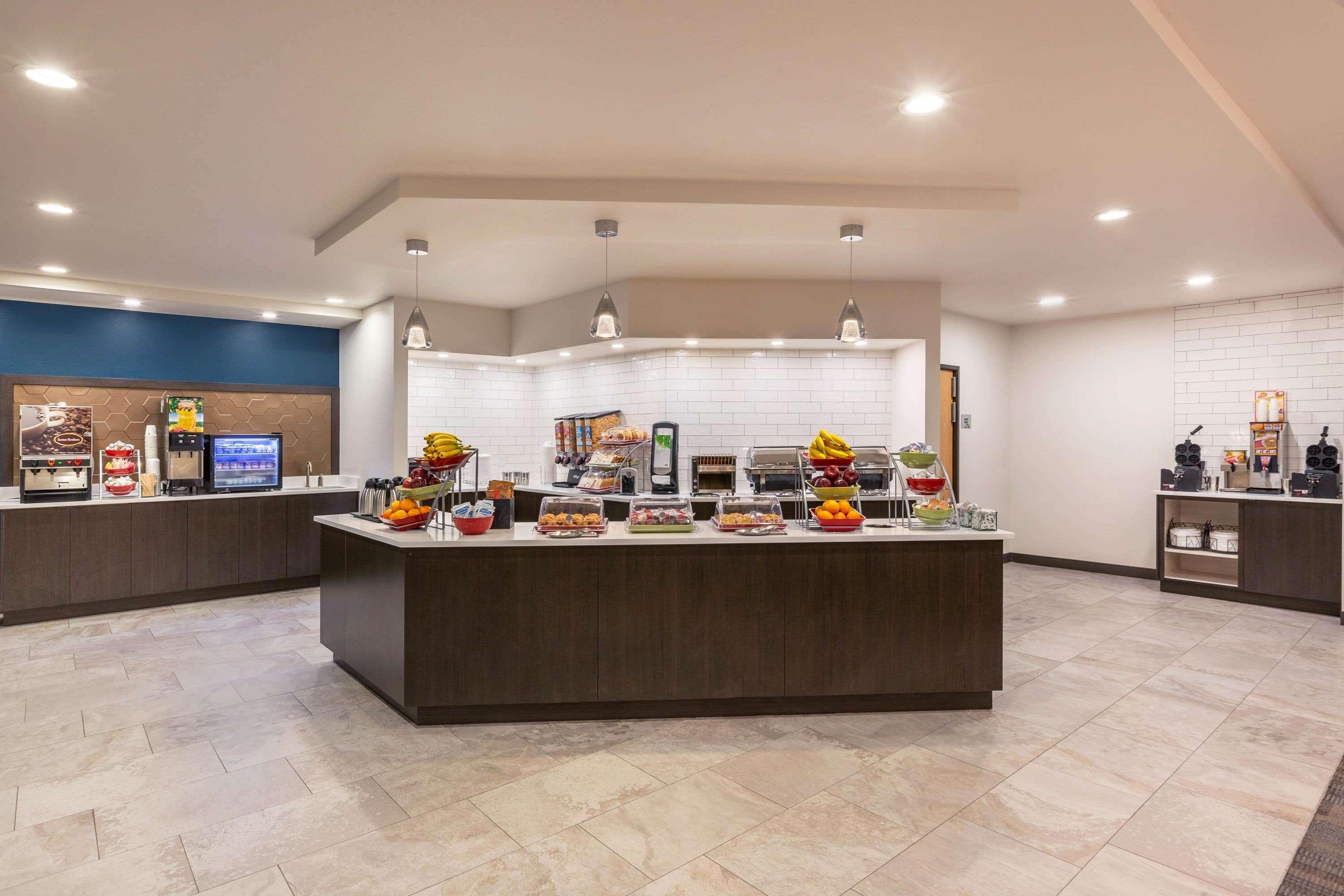 Wingate By Wyndham Wisconsin Dells Waterpark Hotel Exterior photo